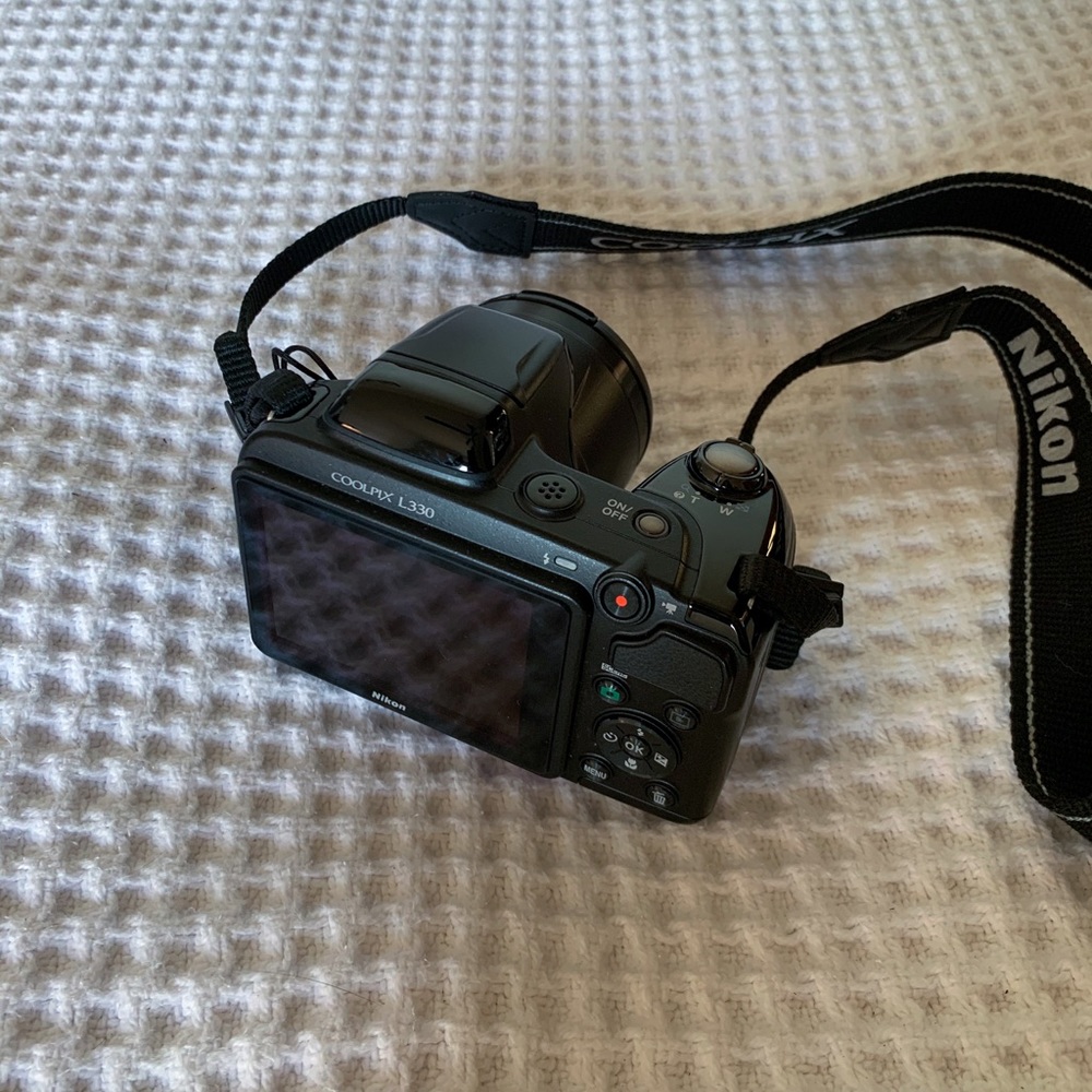 Nikon Coolpix L330 Camera (black) - Picture 2 of 4